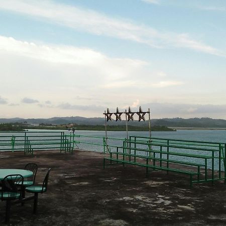 Barelang Bridge Hotel Batam Екстер'єр фото